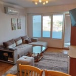 Location d’un appartement spacieux et lumineux, 75 m², quartier Bazar Levski, Varna, Bulgarie